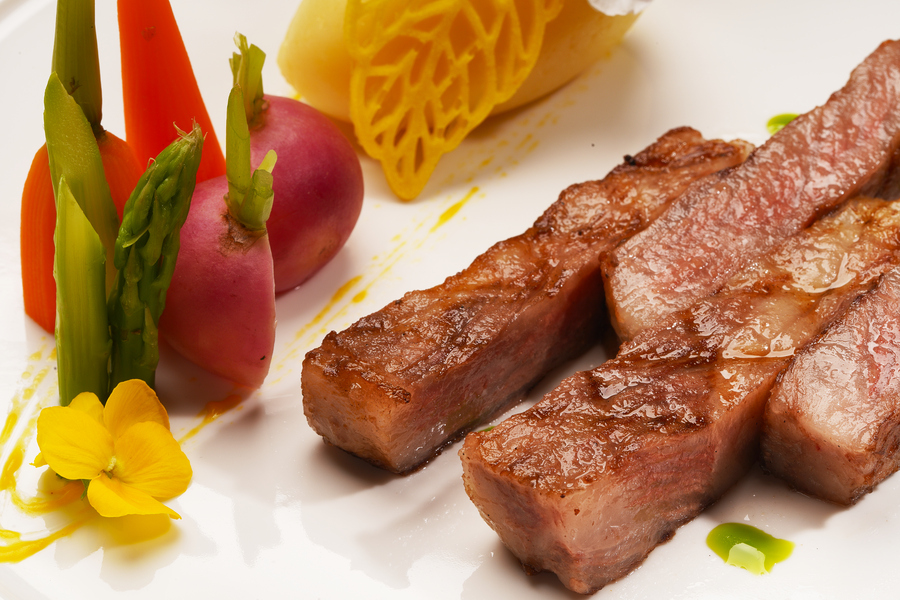 A5-Bo-Wagyu-Nhat-Ban-Japanese-A5-Wagyu-Steak-2